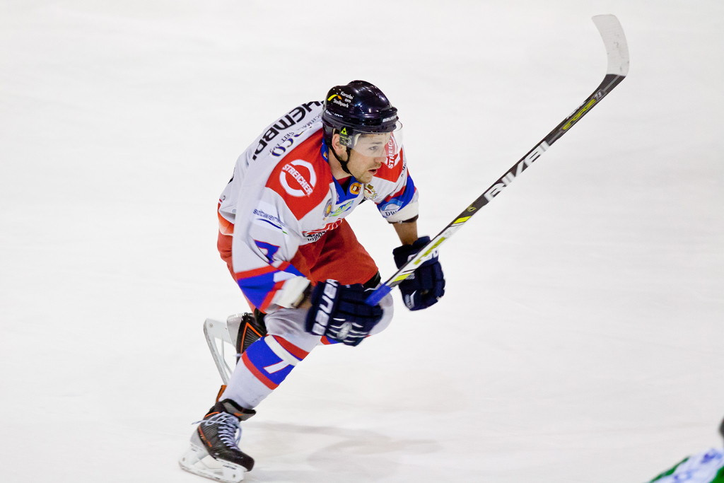 Oberliga Hiobsbotschaft für den Deggendorfer SC Andrew Schembri