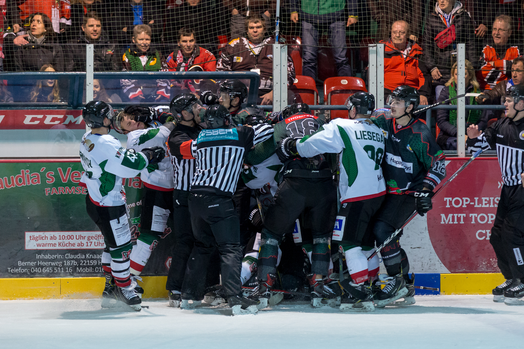 KF 97 18 Crocodiles Herne EOL.jpg