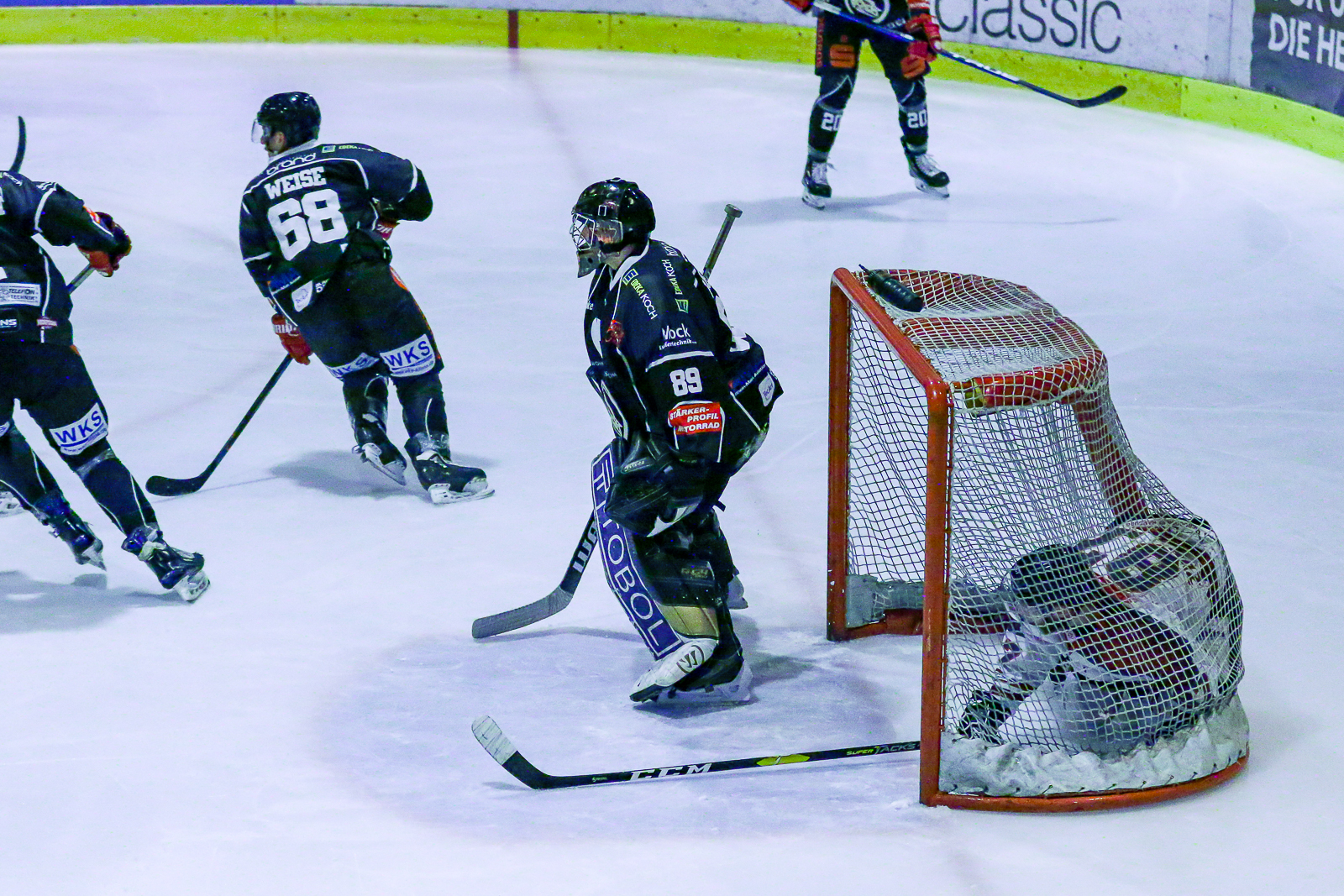 FH Eishockey BD Erfurt Crocdiles Hamburg 2 eol