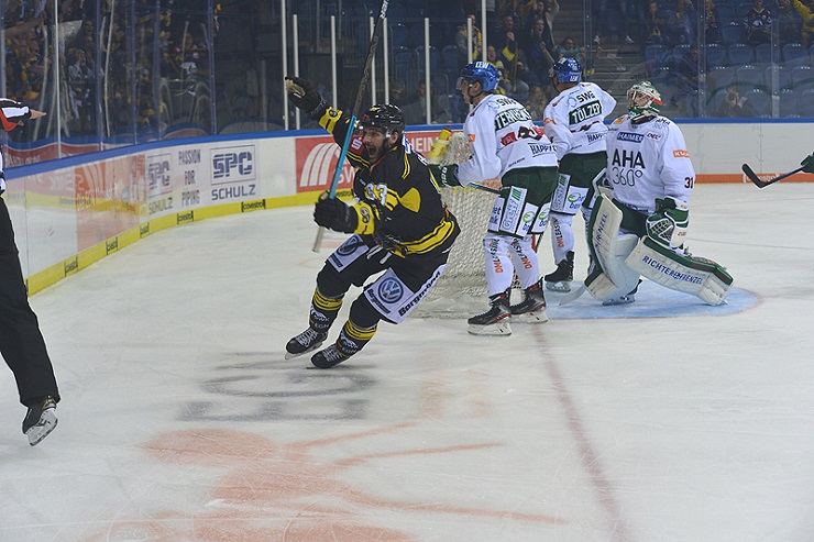 Krefeld Augsburg 150919 1