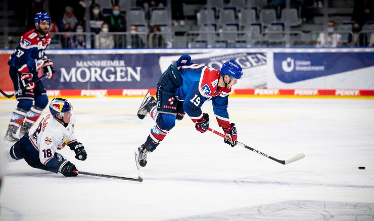 MAN MUN 281121 Citypress