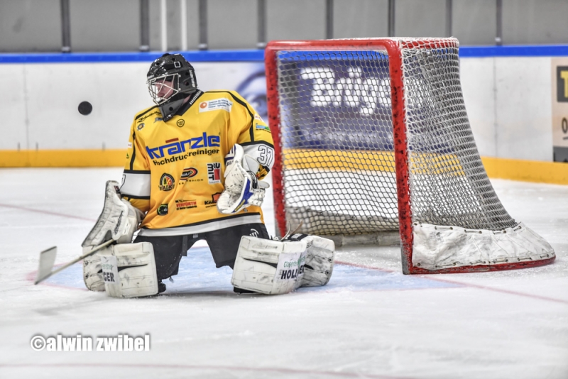 ercsonthofen 2017 goalie