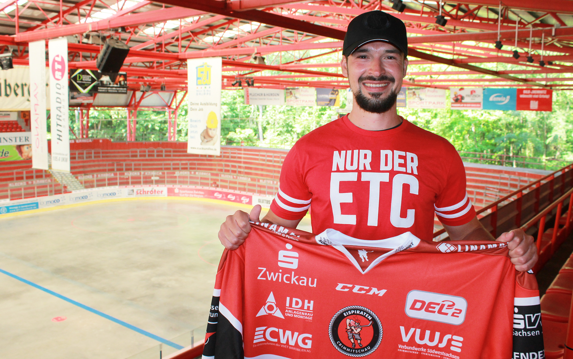 2020 05 30 Vertragsverlängerung Felix Thomas