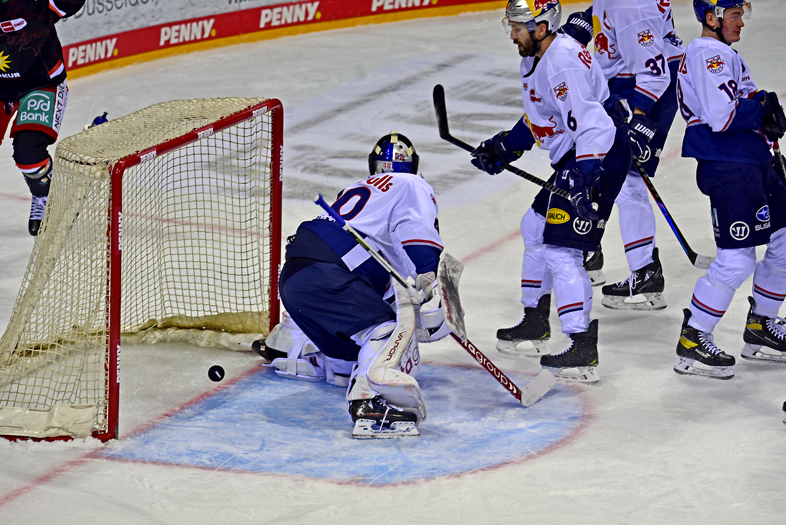 2022 04 16 duesseldorf muenchen Playoff VF Spiel4 Ralf Relle Schmitt RAS0075