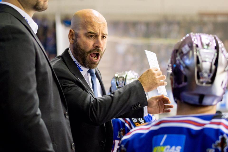 huskies coach diekmann 30092016