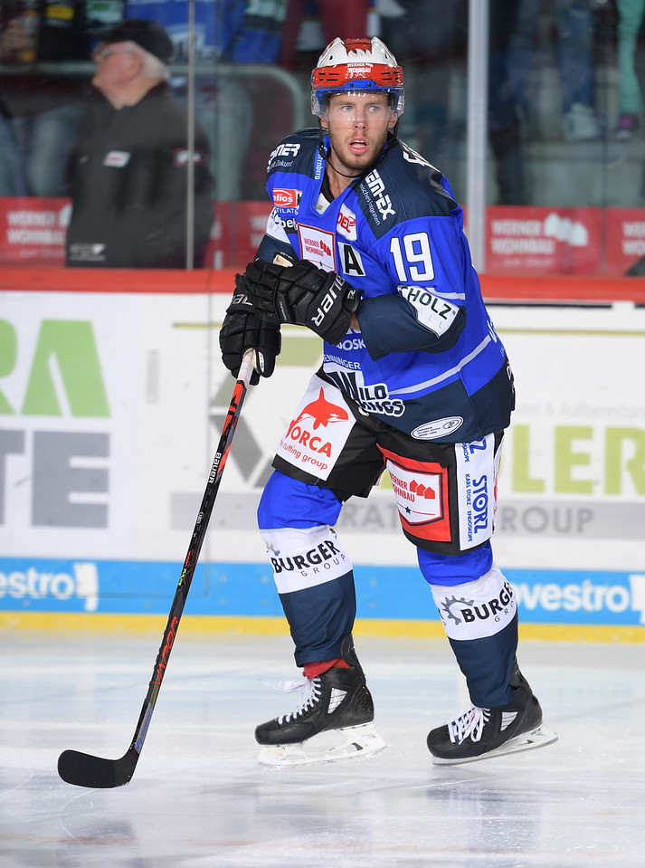 Matt Carey City press