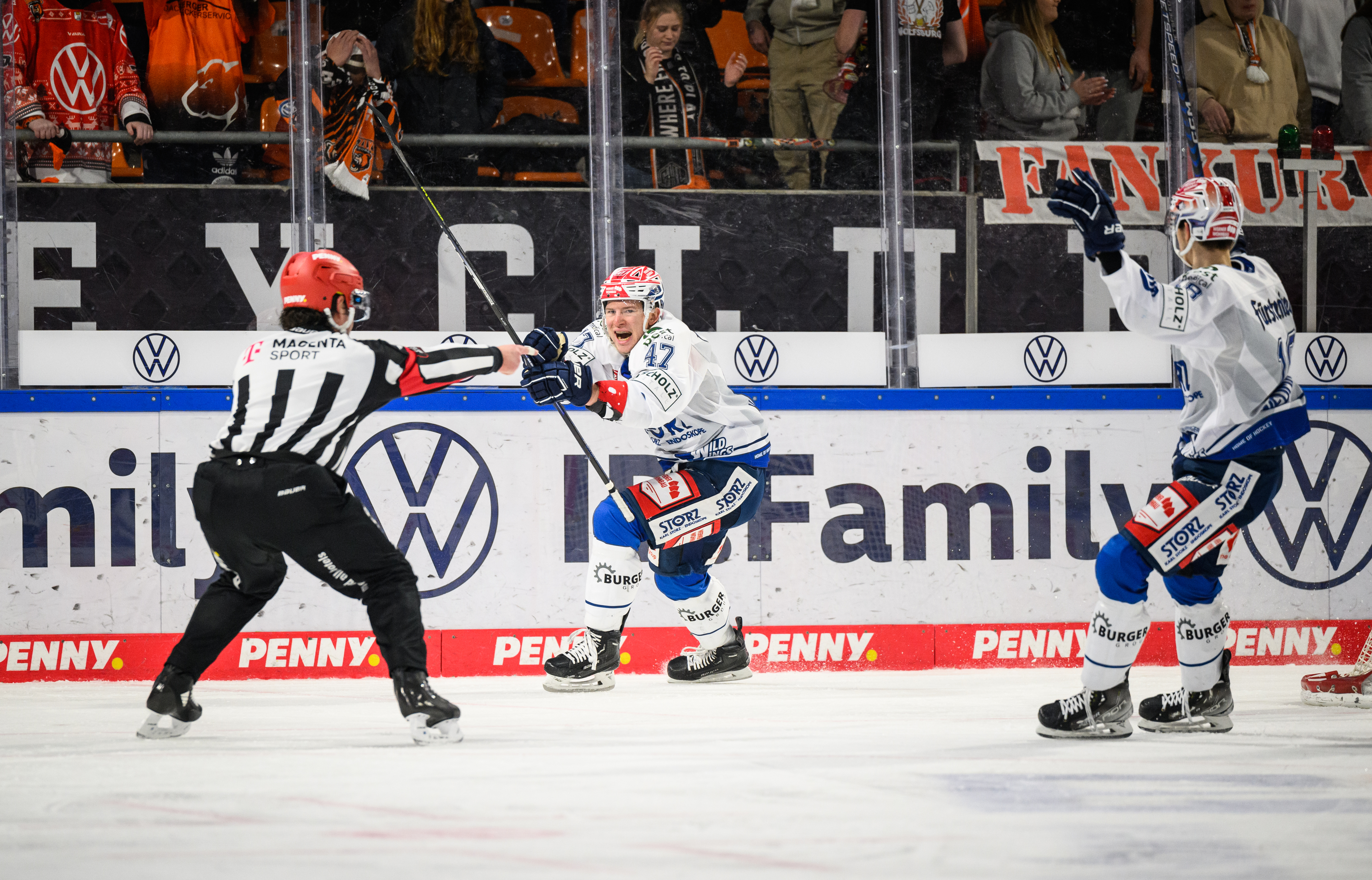 cp d4 WOB SWW22 099k