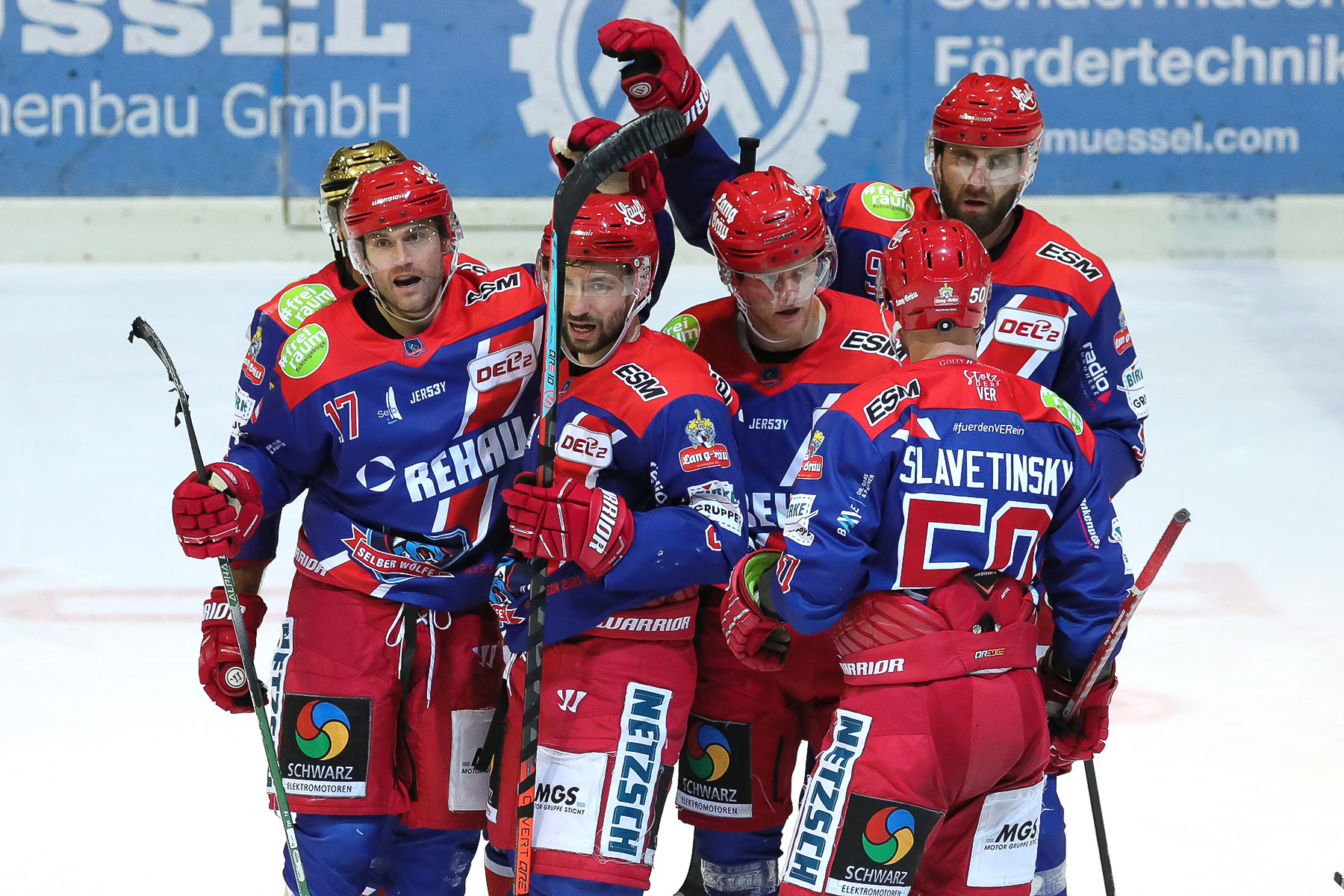 20220114 SEL RVT w 032