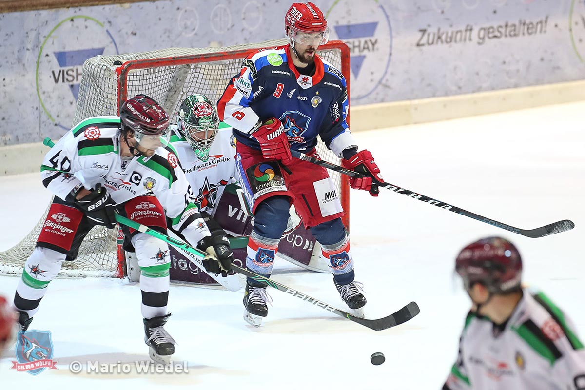 VER Selb Dennis Schiener 003