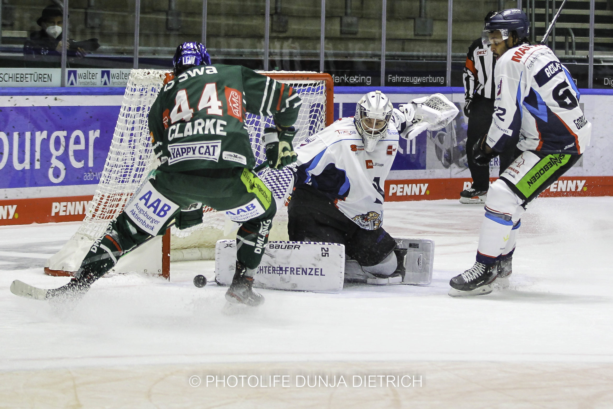 straubing G90F1751 scaled